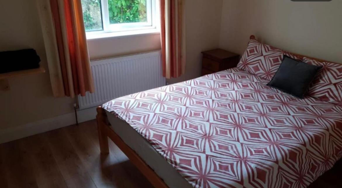 Private Bedrooms At Student Rahoon *