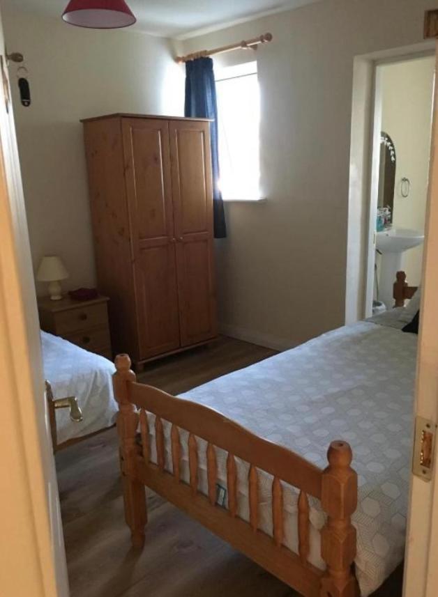 Private Bedrooms At Student Rahoon Homestay Galway