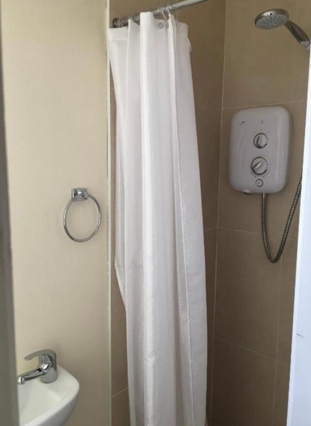 Private Bedrooms At Student Rahoon Homestay Galway